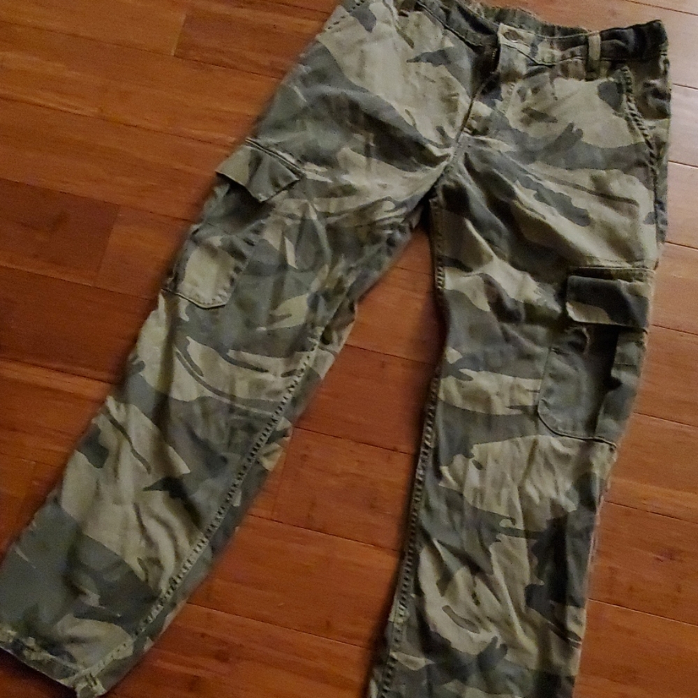 12 husky wrangler camouflage pants juniors cargo